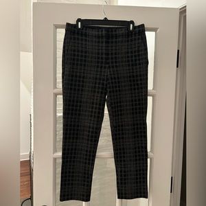 Women’s Theory Winter Plaid work pant, size 6